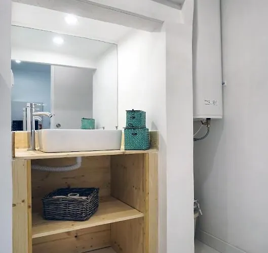Alfama Historical 3 Bedroom Duplex Appartamento Lisbona