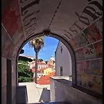 דירה Alfama Historical 3 Bedroom Duplex *