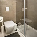 דירה Alfama Historical 3 Bedroom Duplex *