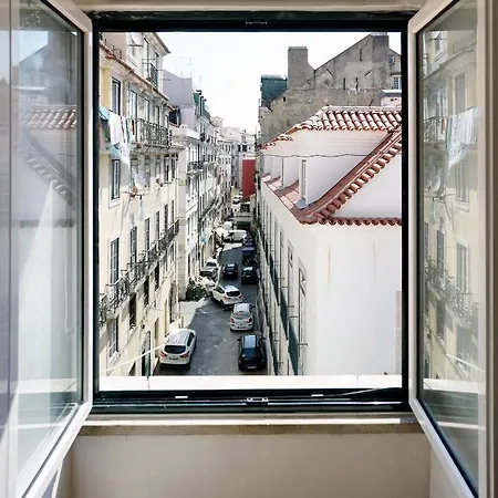 דירה Alfama Historical 3 Bedroom Duplex ליסבון