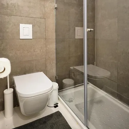 דירה Alfama Historical 3 Bedroom Duplex *
