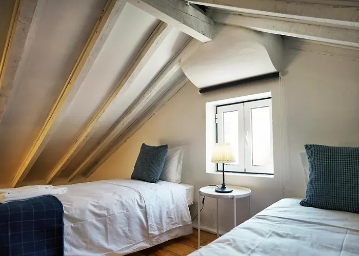 Alfama Historical 3 Bedroom Duplex Lisbon