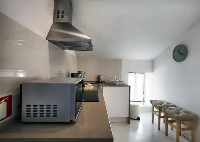 Apartment Alfama Historical 3 Bedroom Duplex *