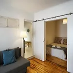 Alfama Historical 3 Bedroom Duplex 公寓