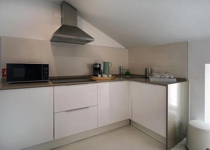 Alfama Historical 3 Bedroom Duplex * Lisboa