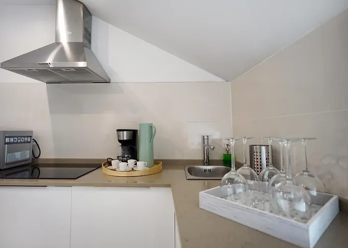 شقة Alfama Historical 3 Bedroom Duplex